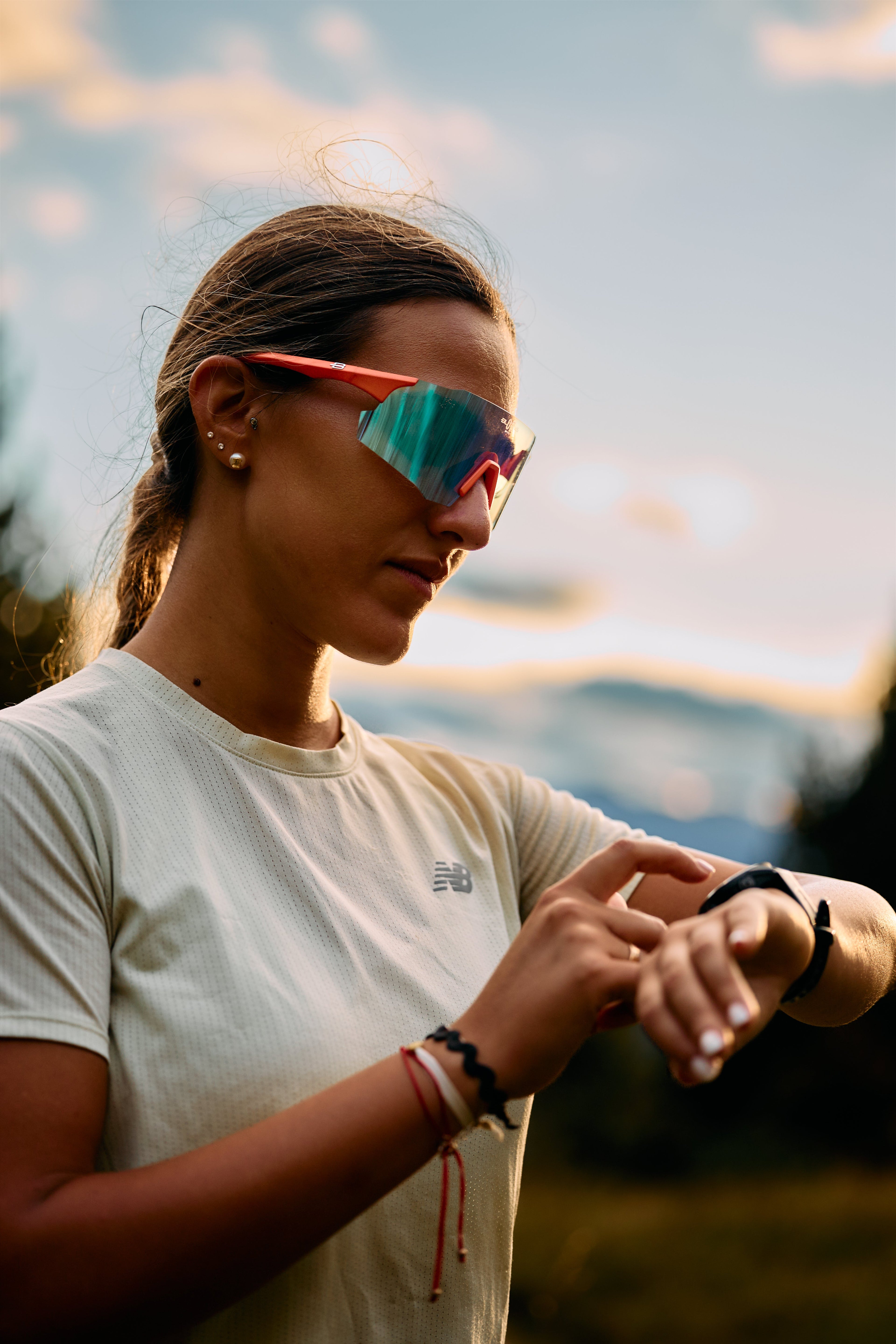 PERFORMANCE SUNGLASSES